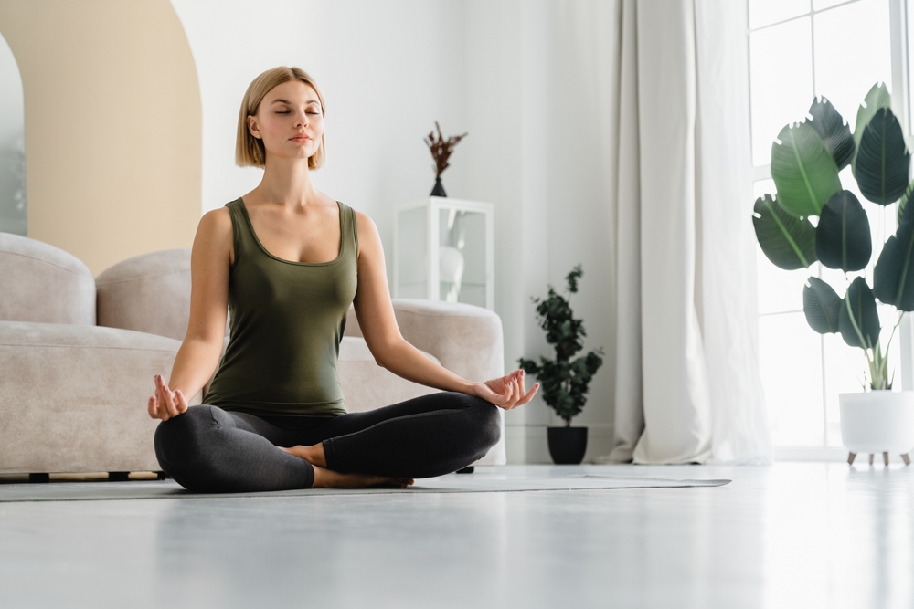 Manage Stress Through Mindfulness